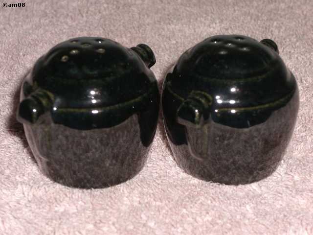 Early barrel shakers glazed onyx black.